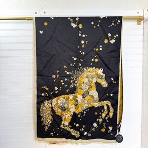 NEW Winding River Reversible Collection One Size Wrap